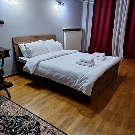 C.1 Elia Old_town Apartment